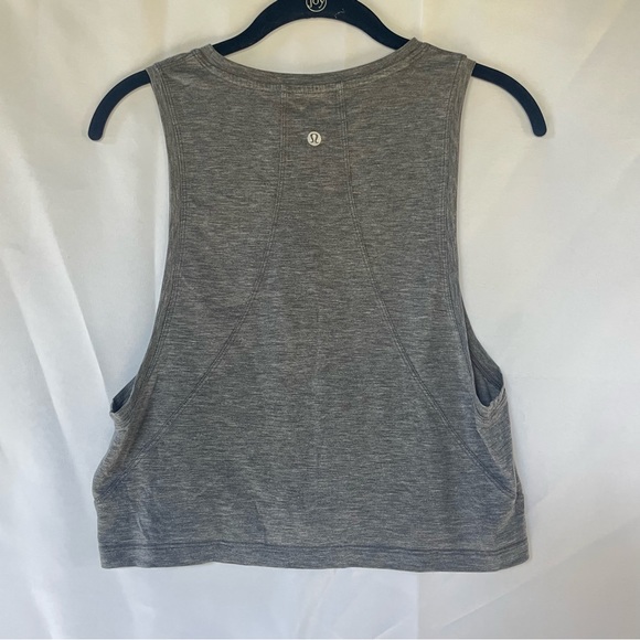 Lululemon Cropped Tank - Picture 7 of 8